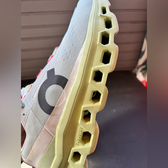 On Cloudmonster Women's Size 10.5 Athletic Running Shoes Green/White - Picture 8 of 10